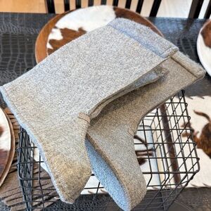 Source Unknown Gray Kids Felt Booties